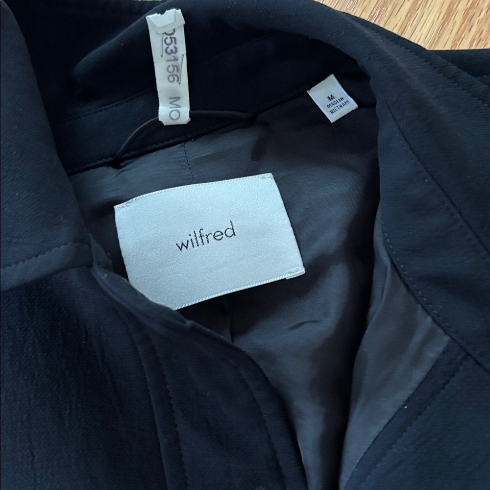 Cropped Black Button-Front Jacket - image 2